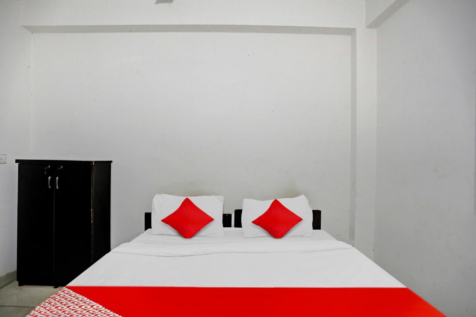 Hotel O Vrinda Residency Noida Kültér fotó